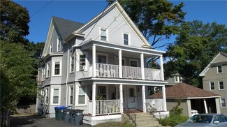 78 Forest St, Providence, RI 02906