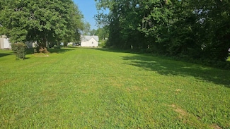 407 NW 5th St, Fairfield, IL 62837