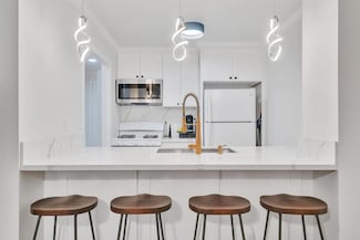 14027 Bayside Dr, Norwalk, CA 90650