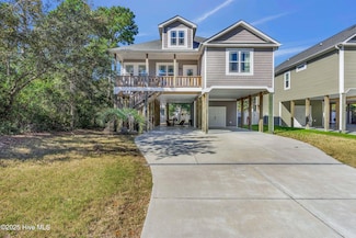 129 NE 39th St, Oak Island, NC 28465