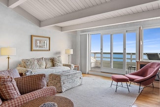 94 Shore Dr W Unit 4208, Mashpee, MA 02649