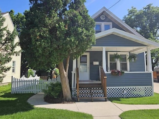 216 10 1 2 St SE, Rochester, MN 55904