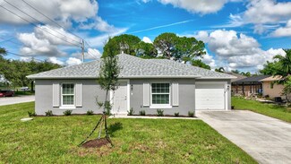 3198 SW Crenshaw St, Port St. Lucie, FL 34953