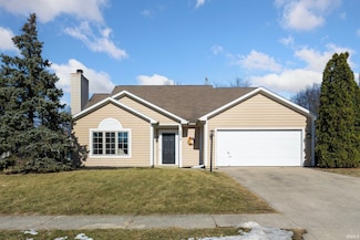 5218 Warbler Dr, Fort Wayne, IN 46818