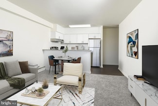 449 Hamilton St Unit 312, Norristown, PA 19401