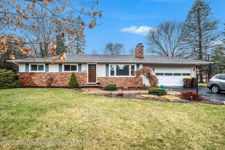 4327 Arbor Dr, Okemos, MI 48864