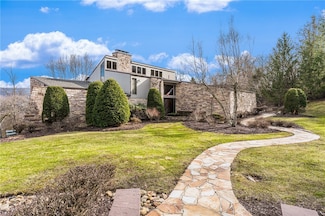 70 Heritage Hills Rd, Uniontown, PA 15401