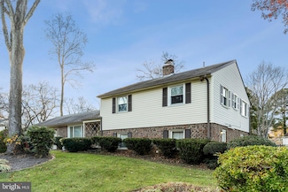 12204 Chesterton Dr, Upper Marlboro, MD 20774