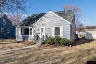 845 845 Lyndale St, North Mankato, MN 56003