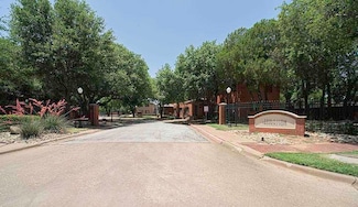 2104 Virginia Dr Unit 2103 - B, Wichita Falls, TX 76309