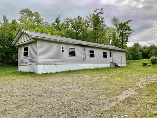 1404 Clark Mountain Rd, Newport, VT 05857