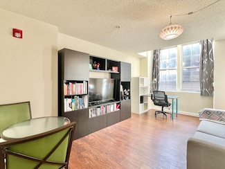 200 Market St Unit 3104, Lowell, MA 01852