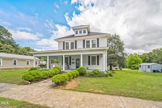 129 Battle Ave, Warrenton, NC 27589