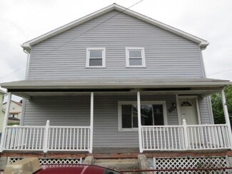 428 1st St, Redstone Township, PA 15422