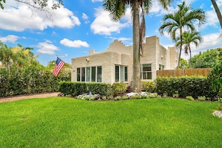 813 Avon Rd, West Palm Beach, FL 33401