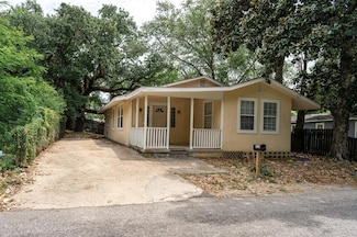 1218 Beach Ave, Gulfport, MS 39501
