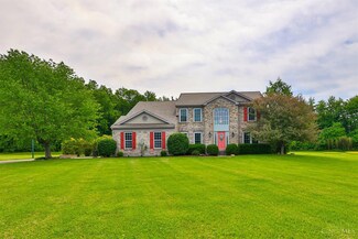 3158 Parkside Dr, Batavia, OH 45103
