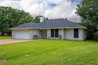 3960 Windfree Dr, College Station, TX 77845