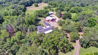 3021 Greens Crossing Rd, Jackson, MS 39213
