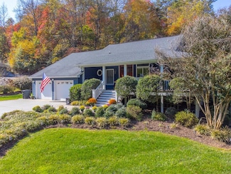 180 Paw Cove, Sylva, NC 28779