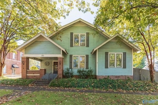320 Oak St NE, Decatur, AL 35601