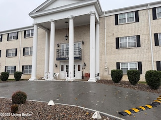 310 El Conquistador Place, Louisville, KY 40220