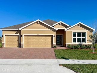 6841 Cameo Dr, Grant, FL 32949