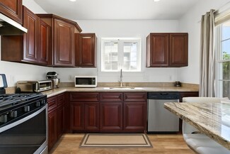 178 Magnolia St Unit 180, Dorchester, MA 02125