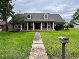 812 Meredith St, White Hall, AR 71602