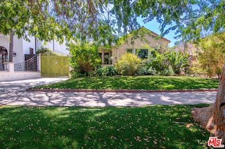 517 N Poinsettia Place, Los Angeles, CA 90036