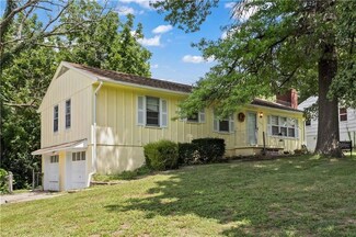 7524 E 83rd St, Kansas City, MO 64138