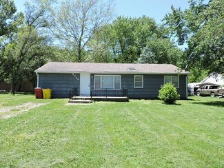3226 Selsa Rd, Independence, MO 64057