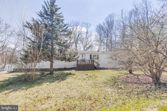 2079 Reservoir Dr, Middletown, PA 17057