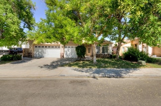9326 N Jade Ave, Fresno, CA 93720