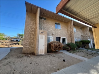 14299 La Paz Dr Unit 40, Victorville, CA 92395