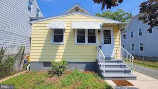 406 Schiller Ave, Trenton, NJ 08610