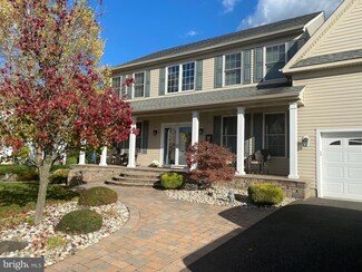 213 Peony Ln, Sewell, NJ 08080