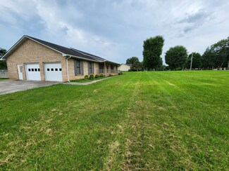 1070 Dyer Rd, Madisonville, TN 37354