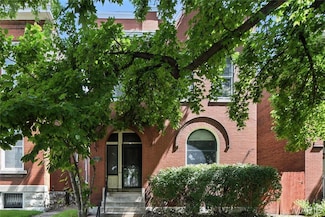 3525 Hartford St, Saint Louis, MO 63118