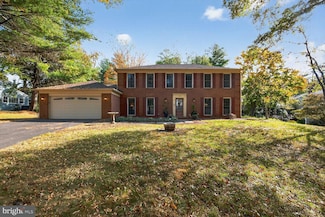 156 Peyton Rd, Sterling, VA 20165