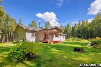 13918 W King Arthur Dr, Wasilla, AK 99654