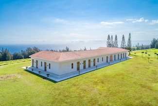44-67 Paauhau St, Honokaa, HI 96727