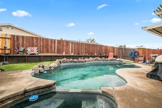 8069 Cornerstone Way, Citrus Heights, CA 95621