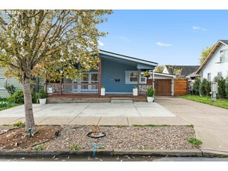 2426 13th Ave, Forest Grove, OR 97116