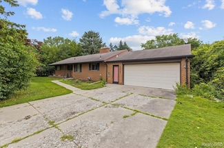29460 Lathrup Blvd, Southfield, MI 48076