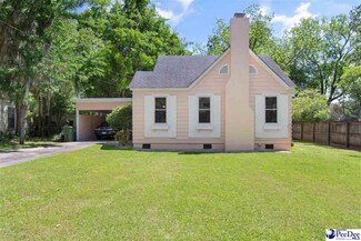 138 North St, Darlington, SC 29532