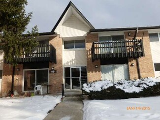 19A Kingery Quarter Unit 103, Willowbrook, IL 60527