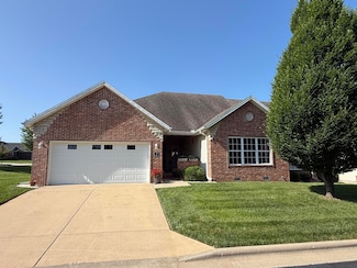 1356 N Sandy Creek Cir Unit 1, Nixa, MO 65714