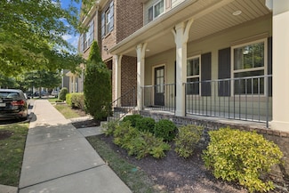 526 Vintage Green Ln, Franklin, TN 37064