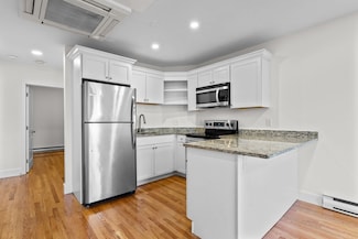 754 Huntington Ave Unit 1, Boston, MA 02115